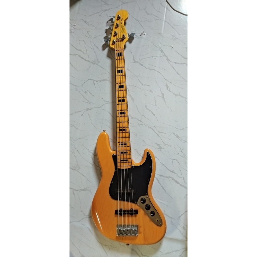 Bass Squier Vintage Modified 70s 5 String