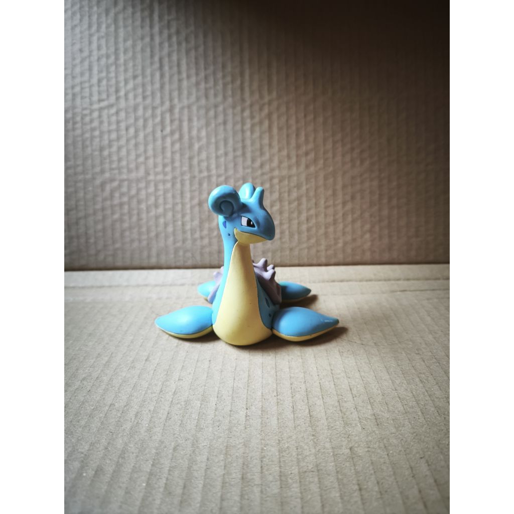 Pokemon lapras tomy moncolle hypersize rare