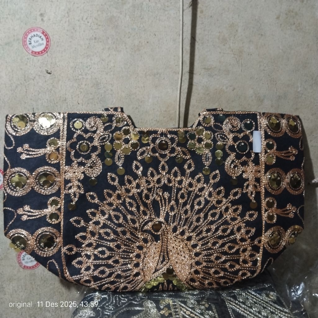 Tas Pakistan Tanggung Oleh Oleh Haji Dan Umroh