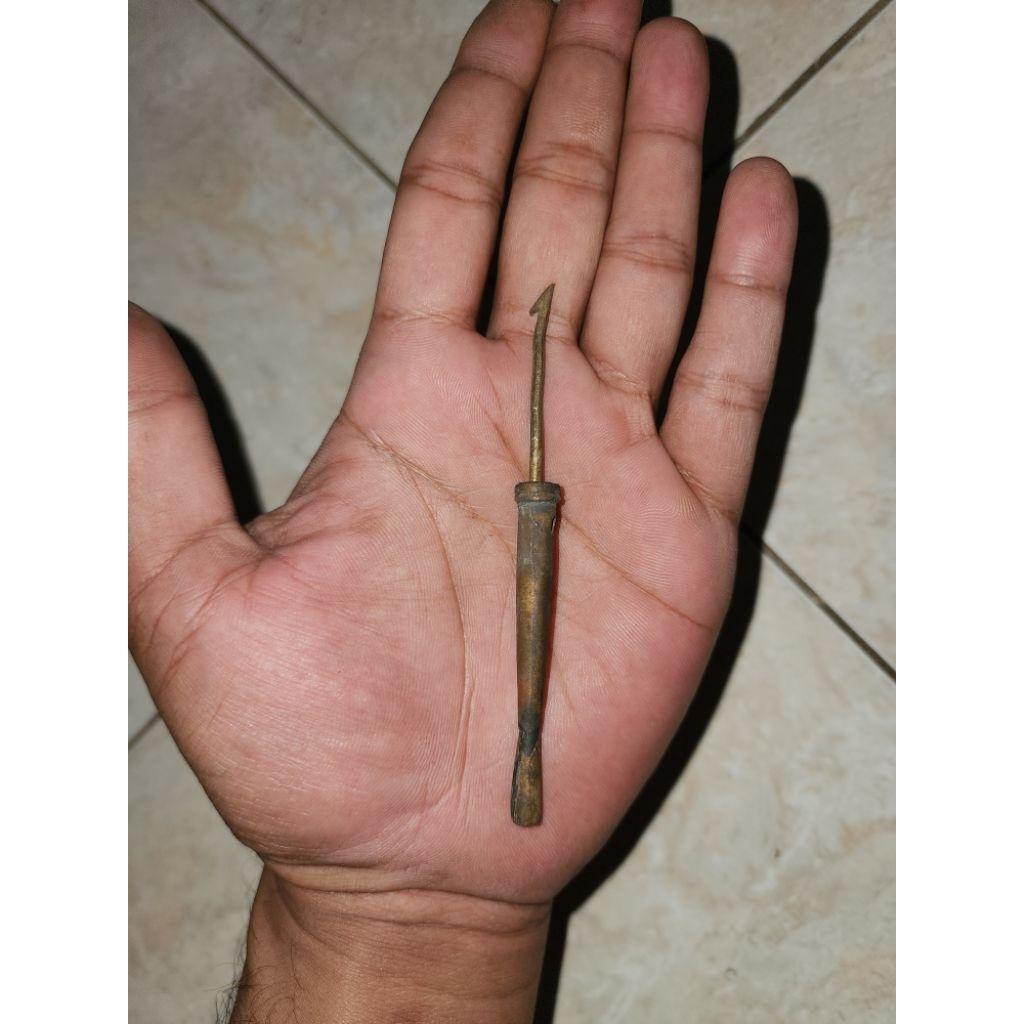 peninggalan barang kuno pjspjgtwskning antikk jadul