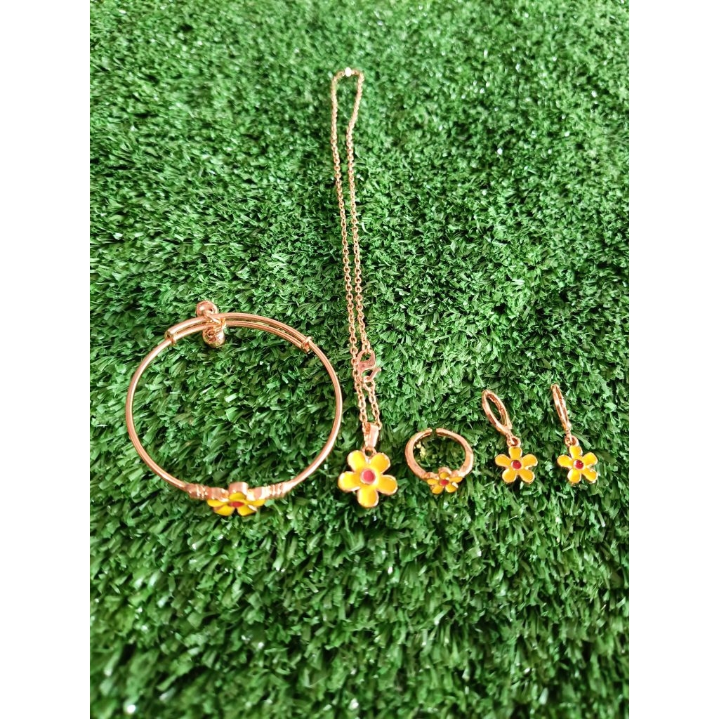 1 SET PERHIASAN XUPING ANAK BUNGA KUNING