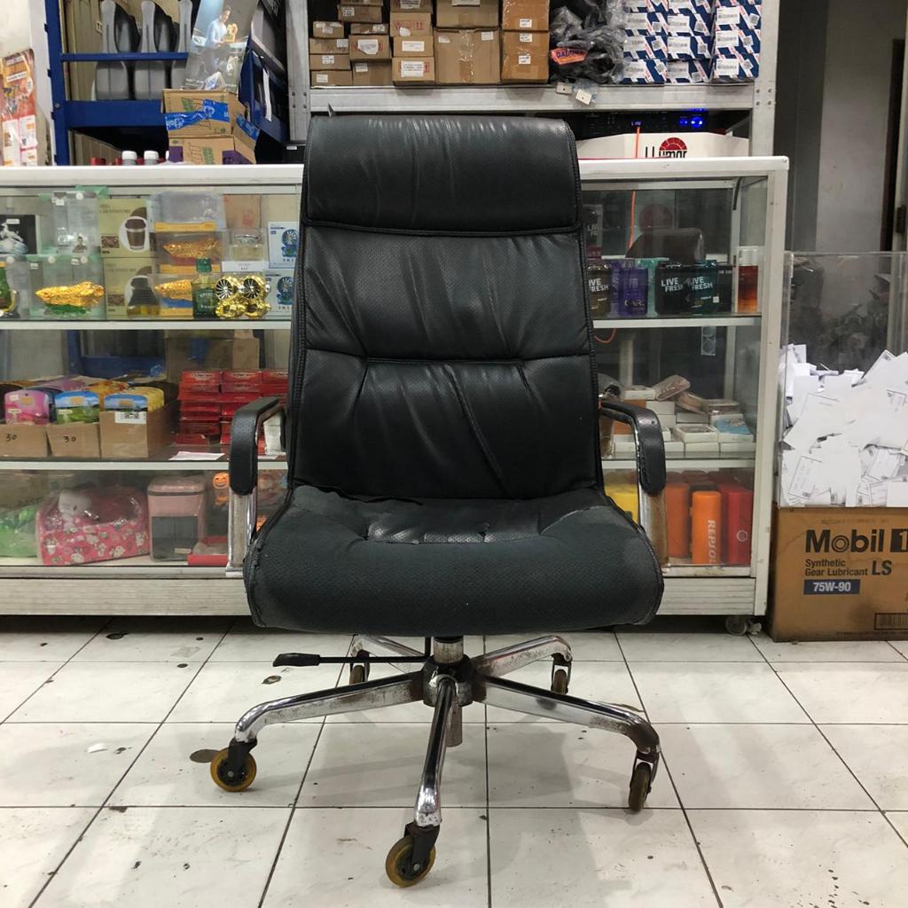 KURSI KERJA SEKEN SANDARAN TINGGI INFORMA BEKAS