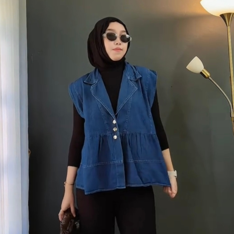 MELODIE VEST JEANS ROMPI Outer Jacket Atasan Wanita Jumbo Tanpa Lengan