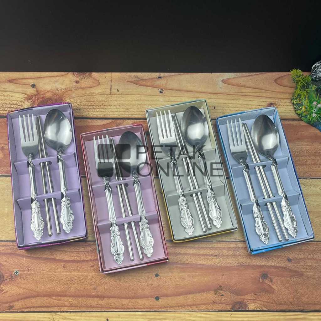 20 Set Sendok Wayang Kemasan Full Box Motif Daun Abstrak