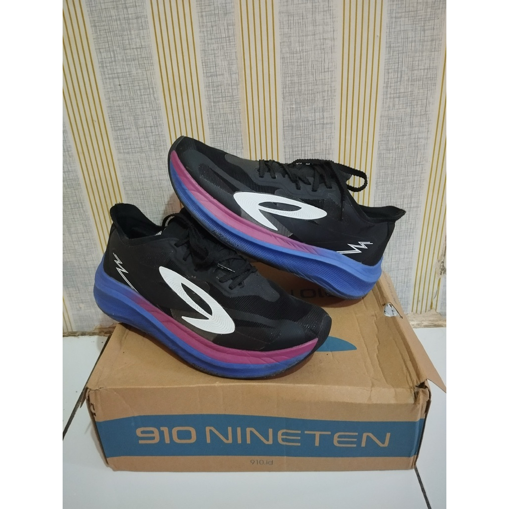 sepatu nineten 910 second