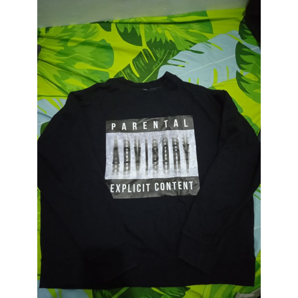 crewneck PARENTAL ADVISORY second