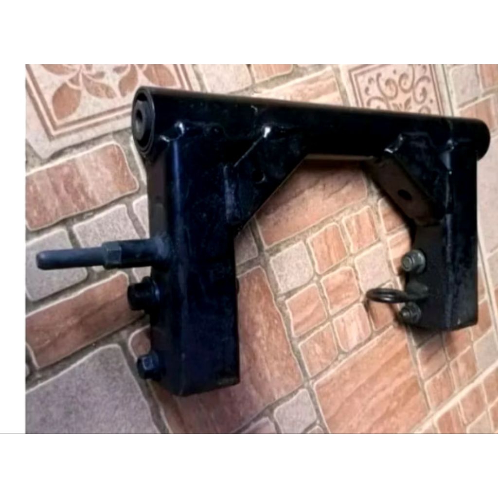 monting ayunan rangka mesen sasis Yamaha Xeon karbu Xeon rc Xeon 125 original copotan