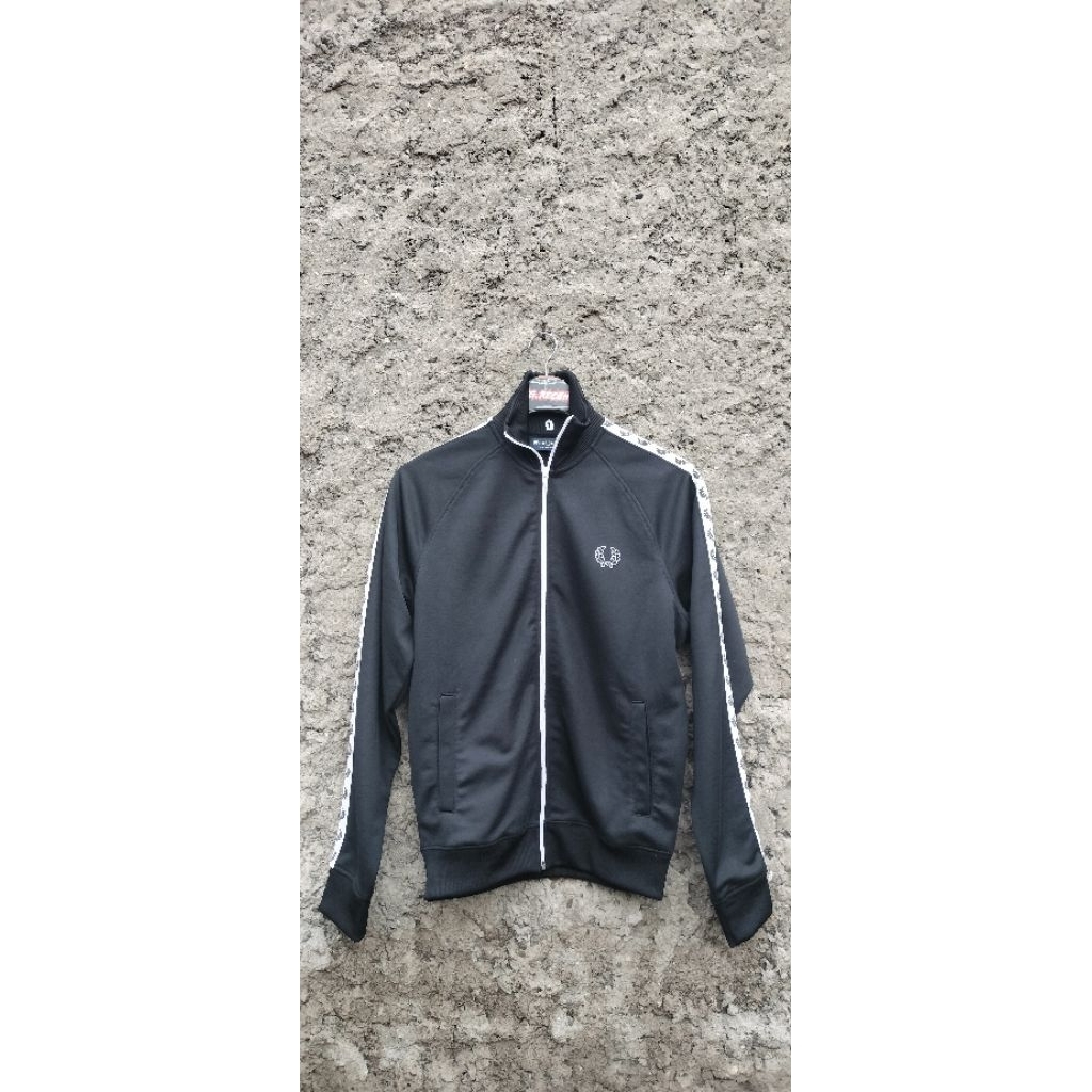 tractop fred perry taped