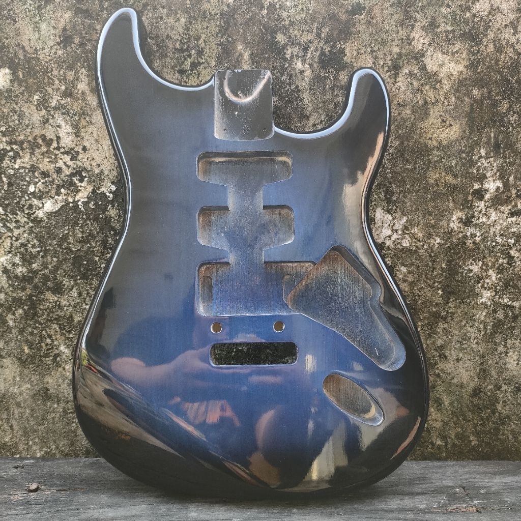 body gitar fender squier stratocaster MII