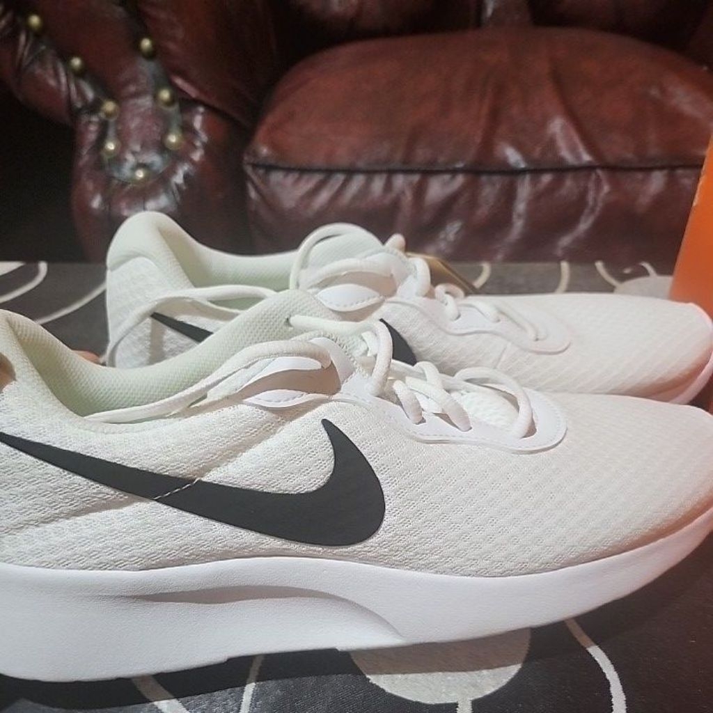 SEPATU NIKE size 45