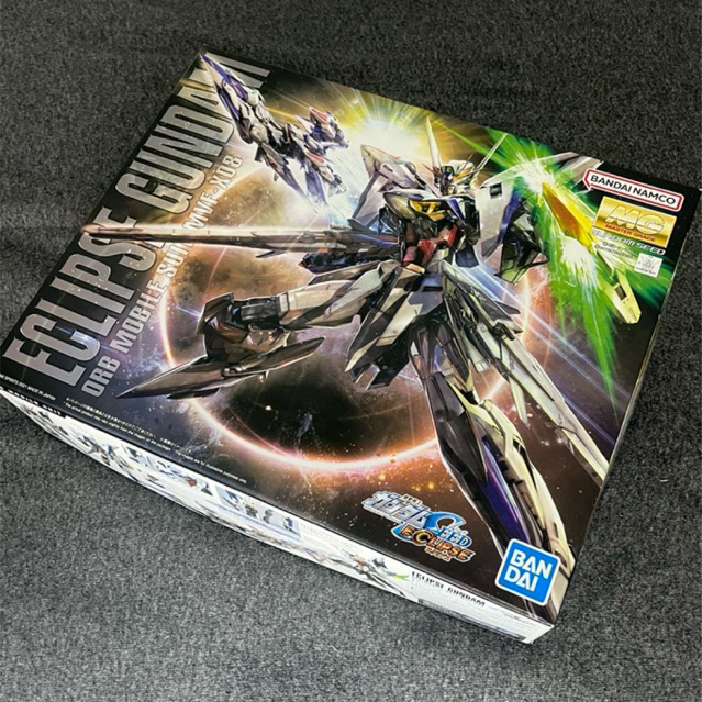 MG Eclipse Gundam - Bandai 1/100