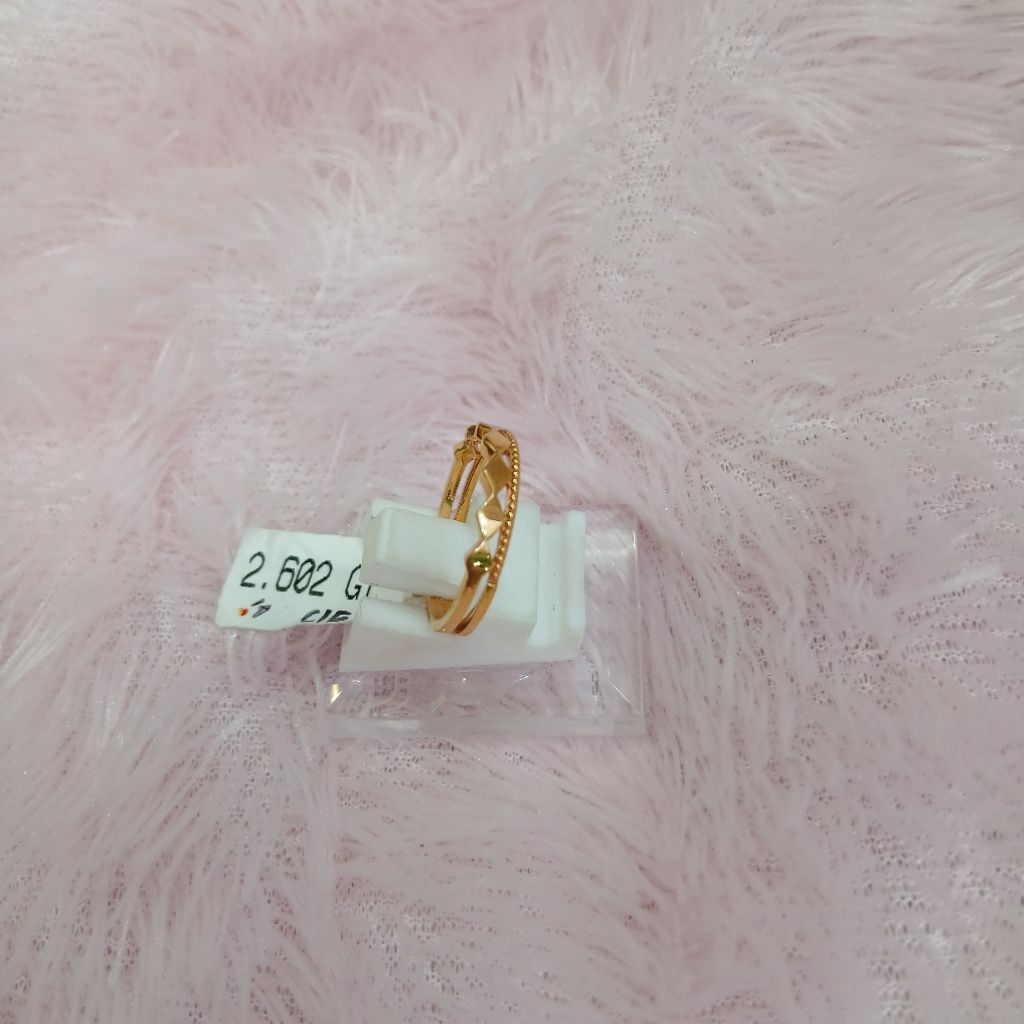 CINCIN EMAS TUA
