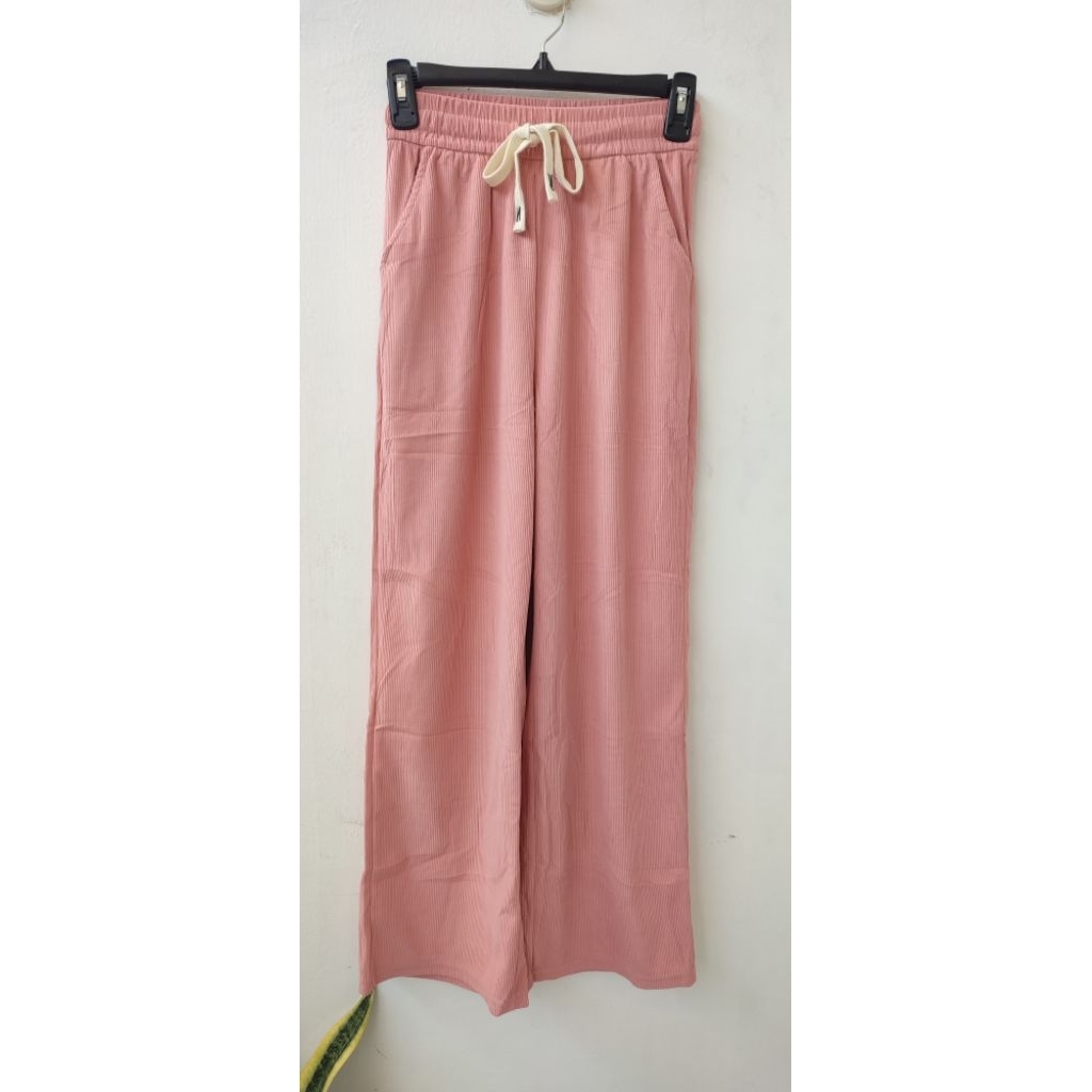 Celana Panjang Corduroy Dusty Pink