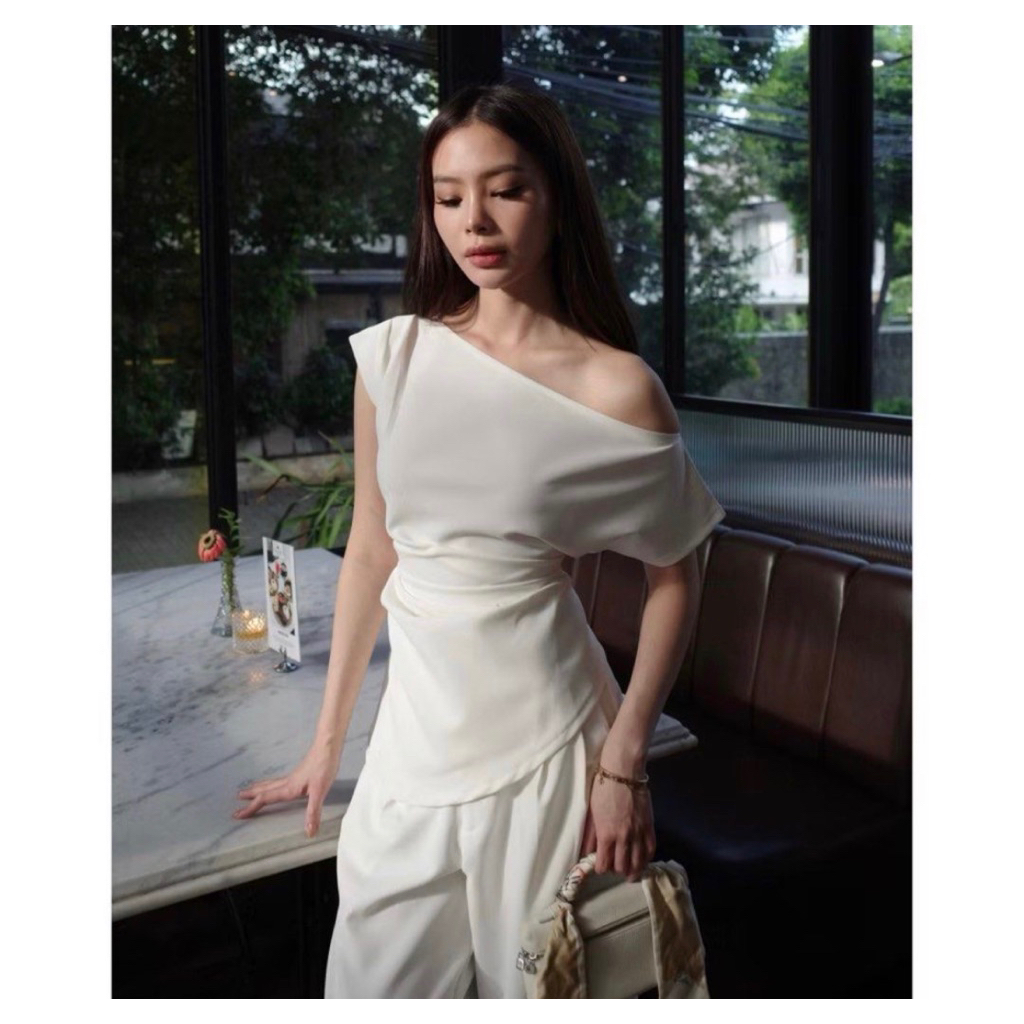 [PRELOVED] ellinstudios / Ellin Studio — Capri Off Shoulder Top