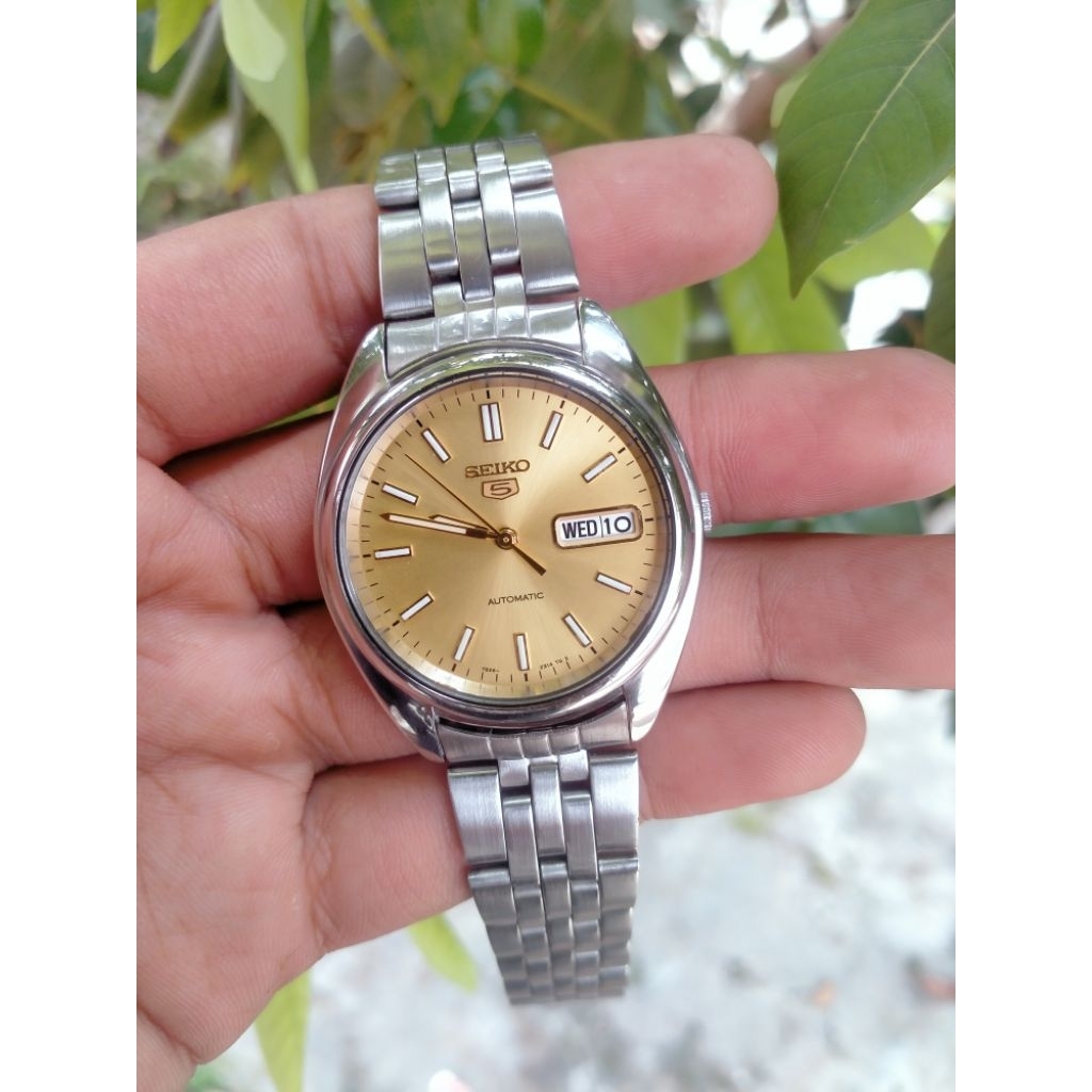 Seiko 5 Automatic gold dial mulus