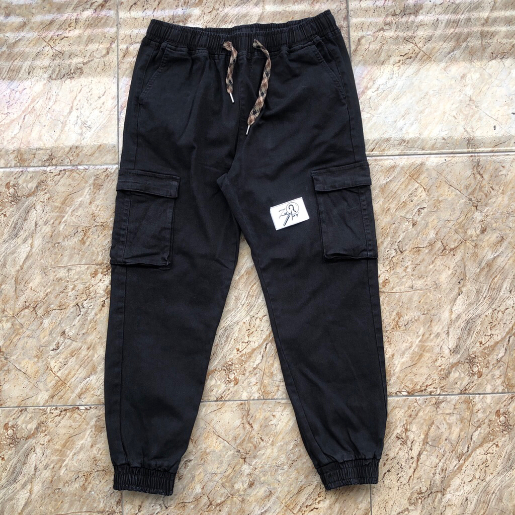 CELANA PANJANG CARGO JOGER DYCLEZ HITAM WASHING