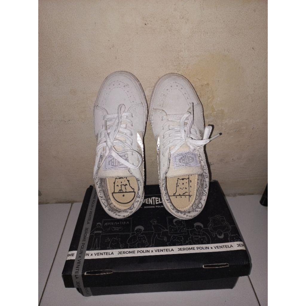 Preloved Sepatu Ventela x Jerome Polin - Konnijiwa Low White