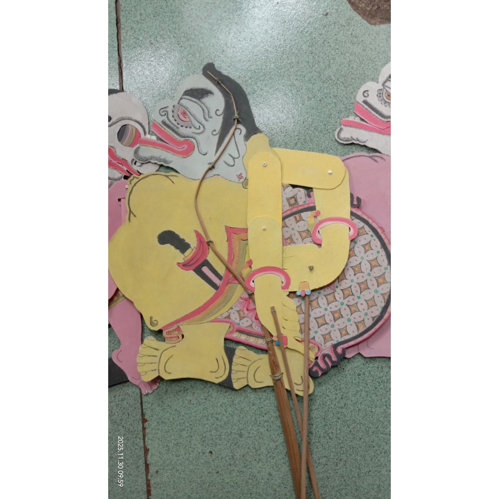 wayang semar kertas yellowboard standart pedalangan