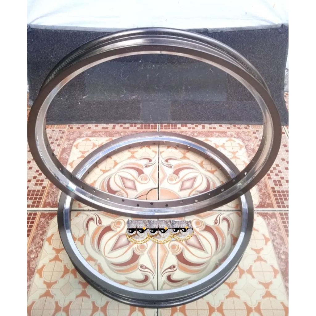 velg original Akront Thailand SPN T Shape Two tone Uk 140 140 Ring 17 (Titan silver)