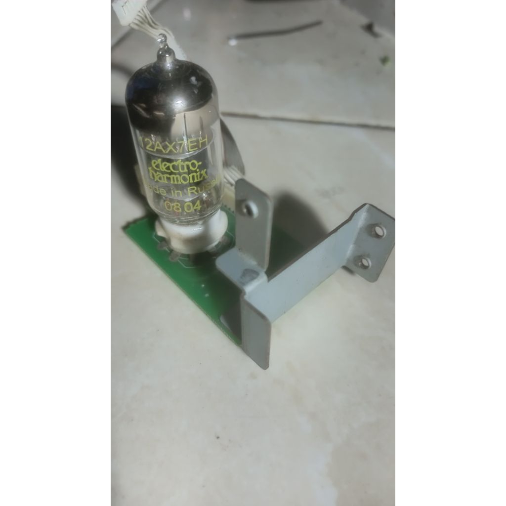Tabung Preamp 12AX7 Original Normal Copotan Untuk Efek Gitar,backsound,ampli