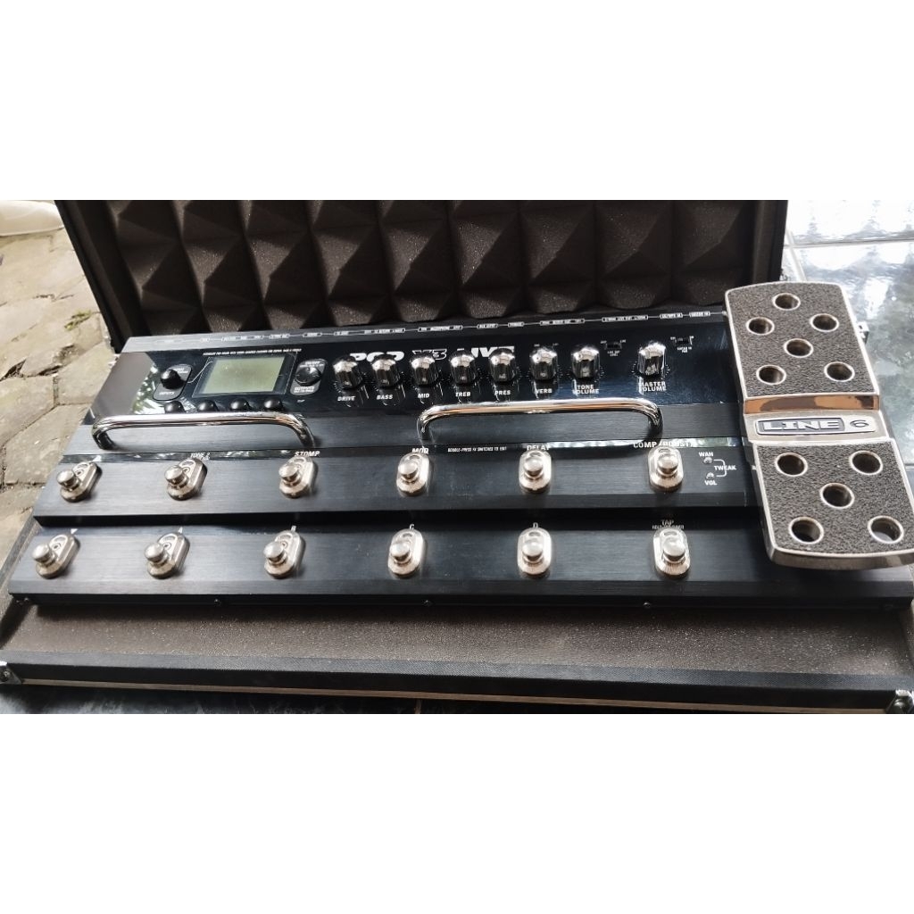 Efek Gitar POD X3 Live