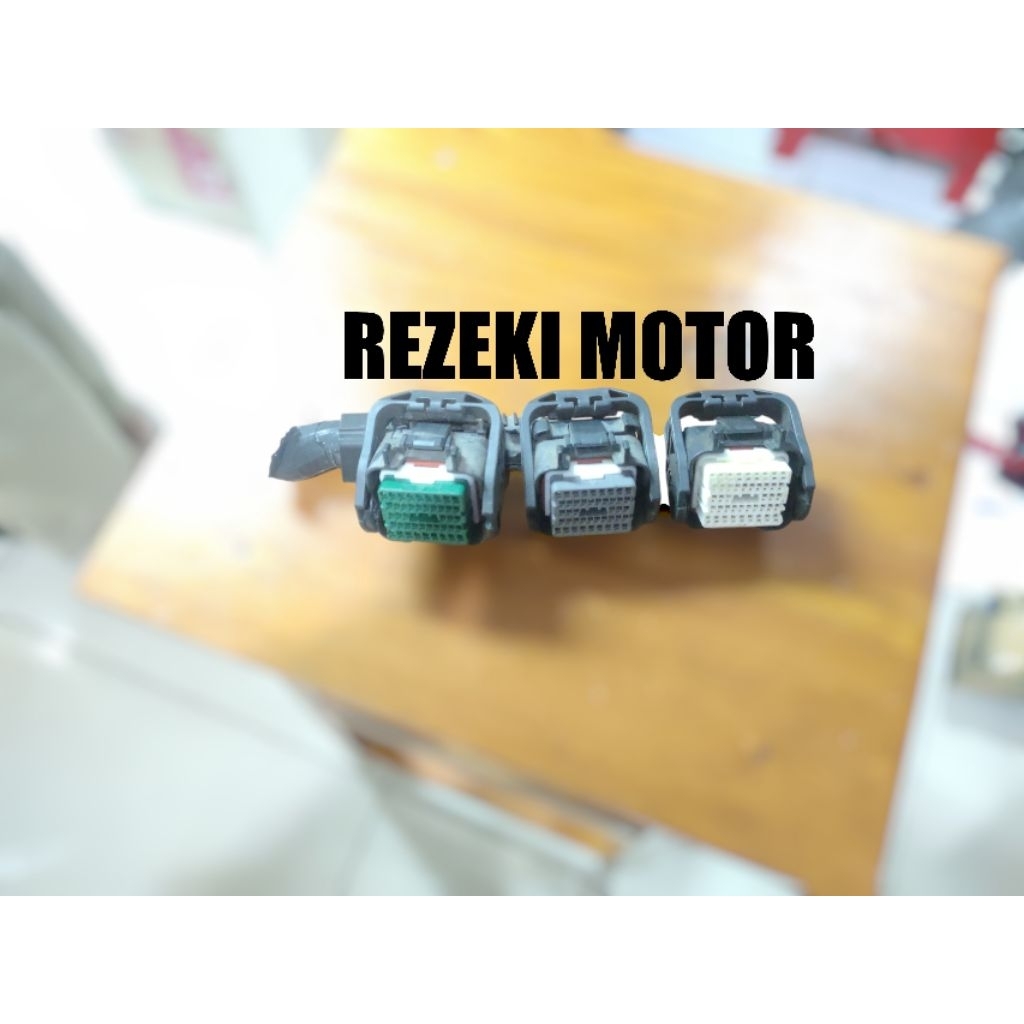 soket ecu komputer civic batman fd1