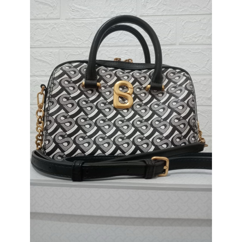 bimu bag buttonscarves