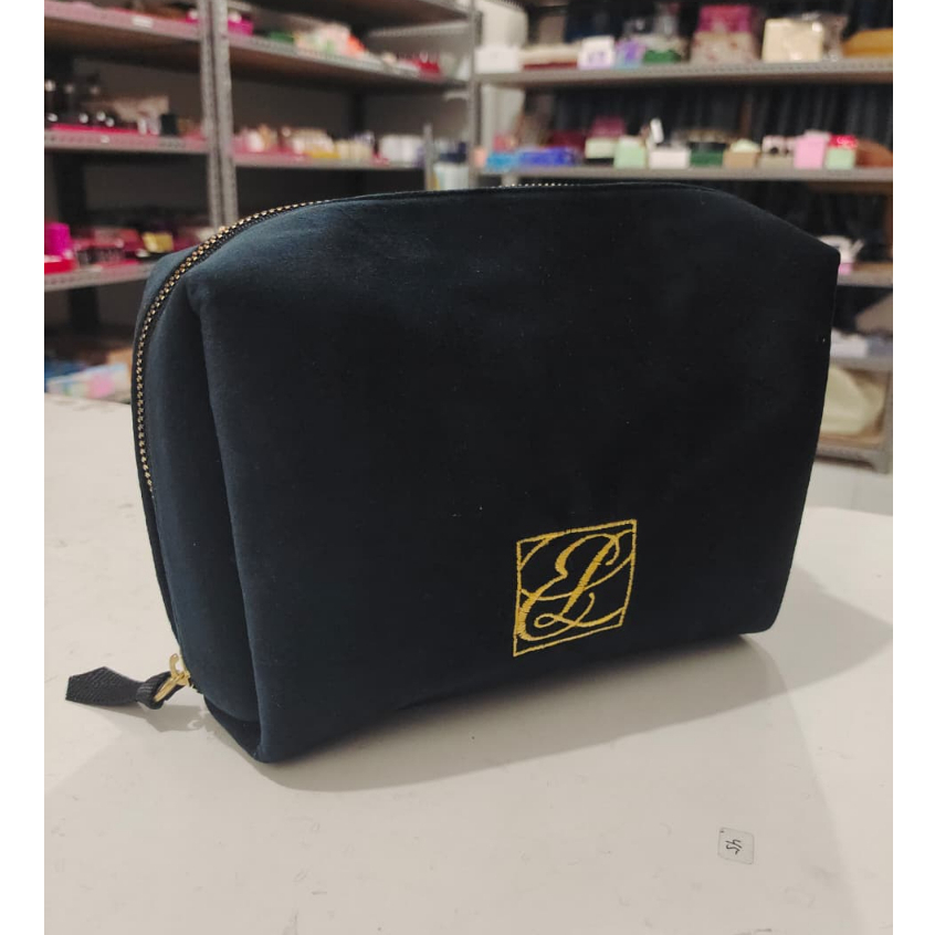 ESTEE LAUDER POUCH