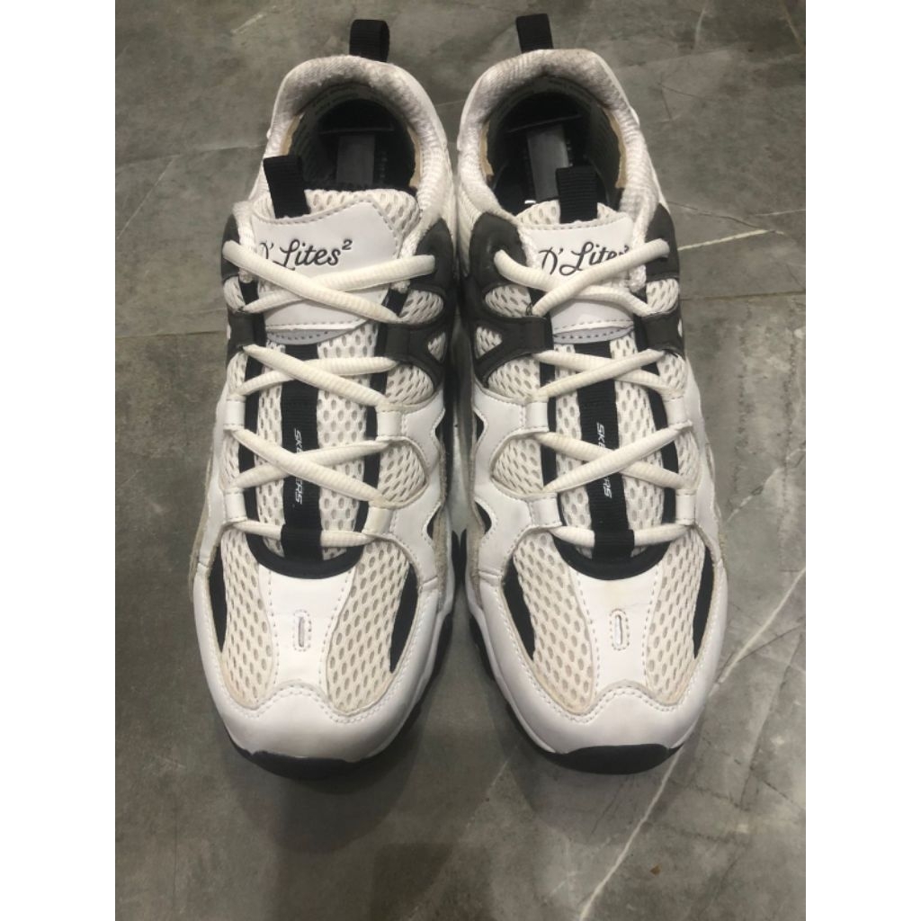 SEPATU SKECHERS D'LITES 2