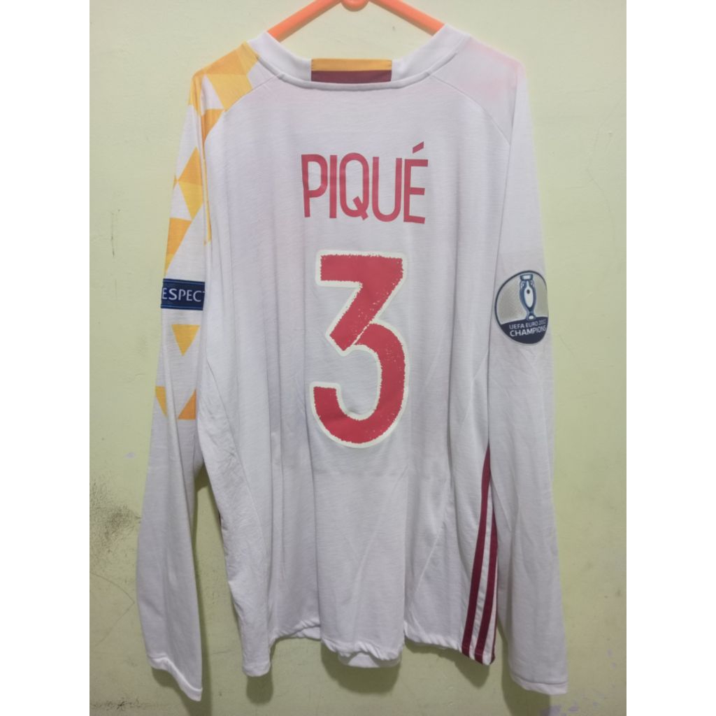 Official away spanyol fullset euro 2012 dan size xl aja.