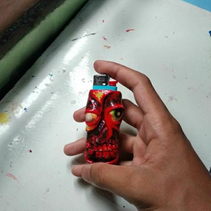 CaseKorek//Custom//BIC+resin UV(pengkilap)