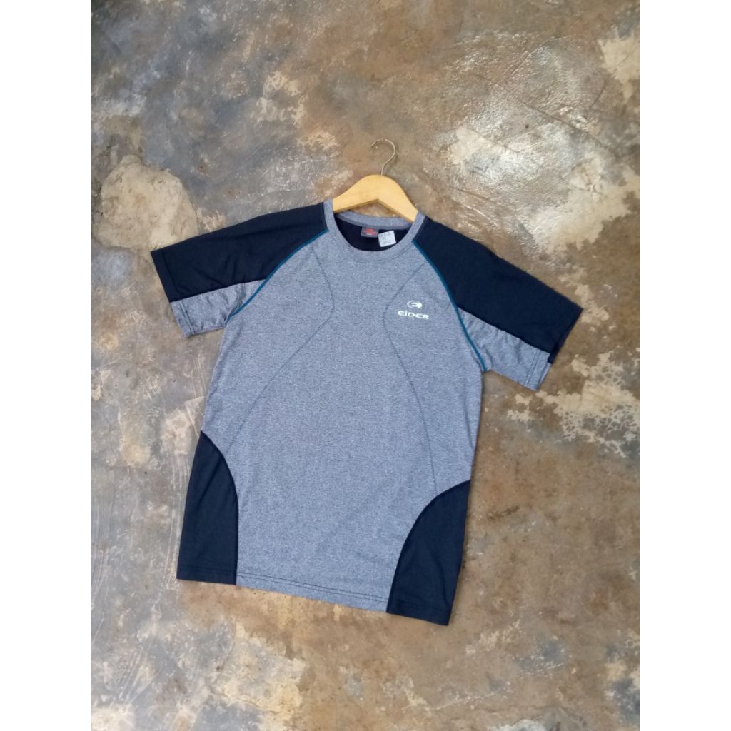 kaos jersey olahraga lari gunung eider size M