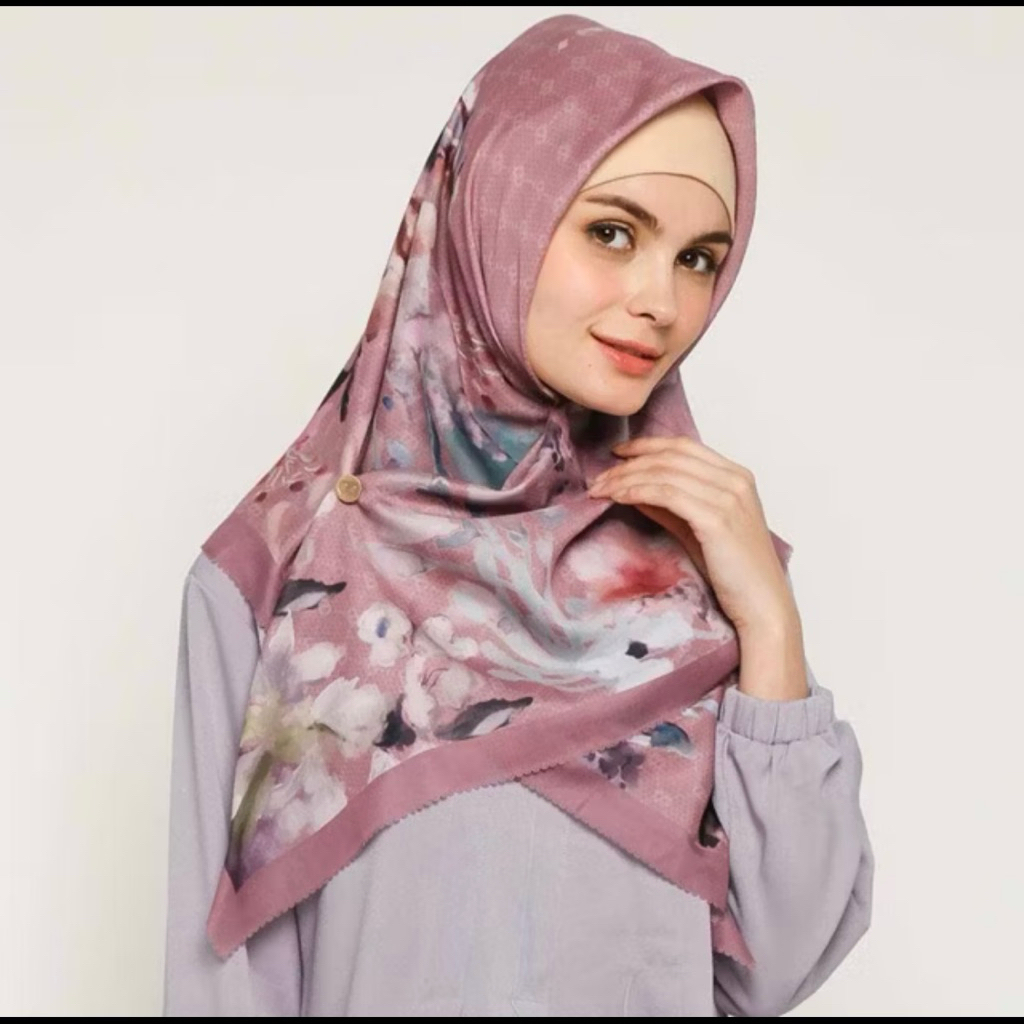 PRELOVED Buttonscarves Le Fleur Cherry Blossom