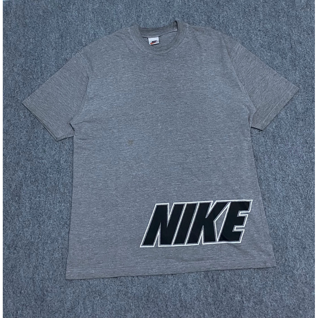 tshirt nike vintage 90s