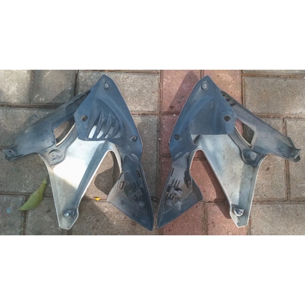 sayap tangki cb150r old