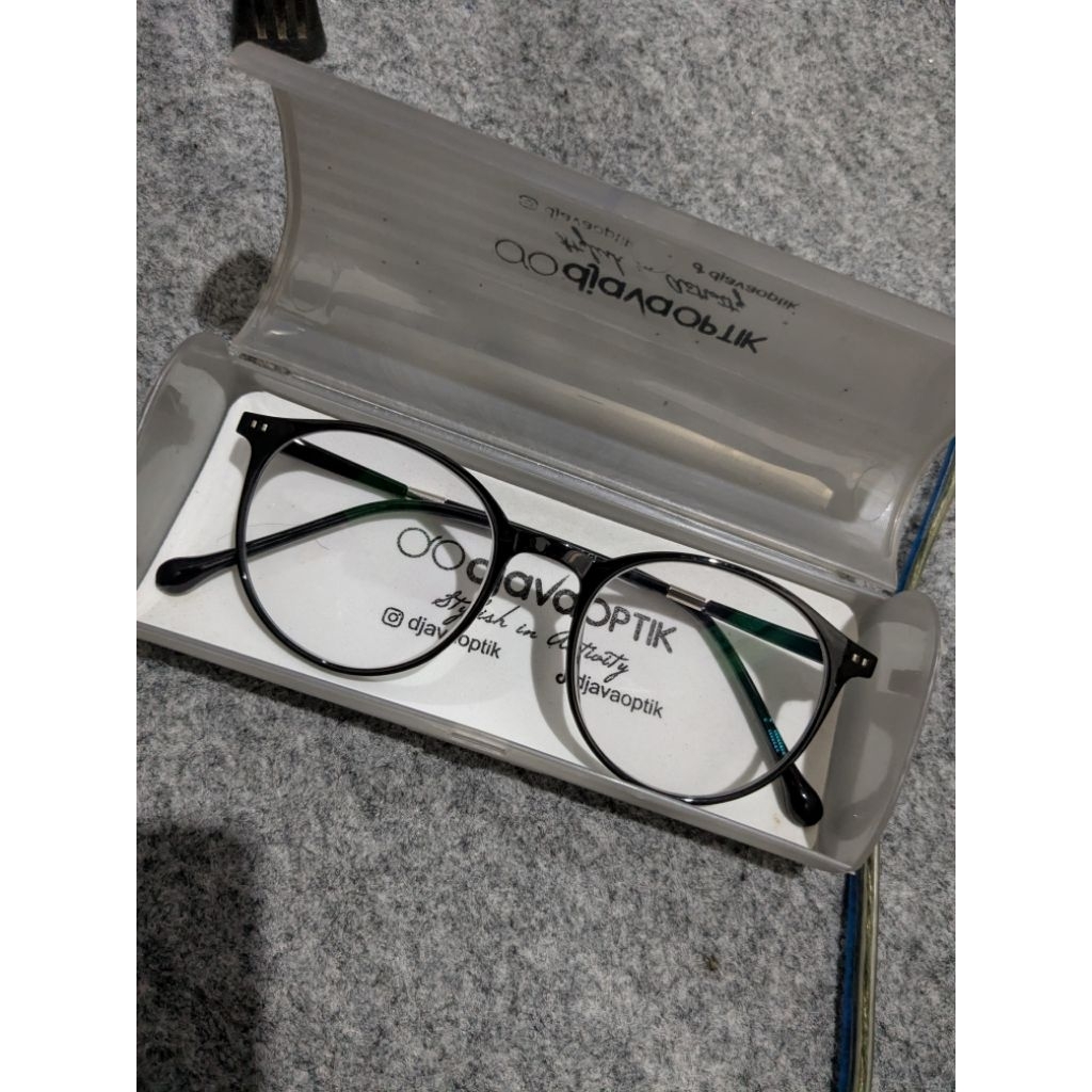 kacamata original bluecromic lensa normal  frame elena Djavaoptik