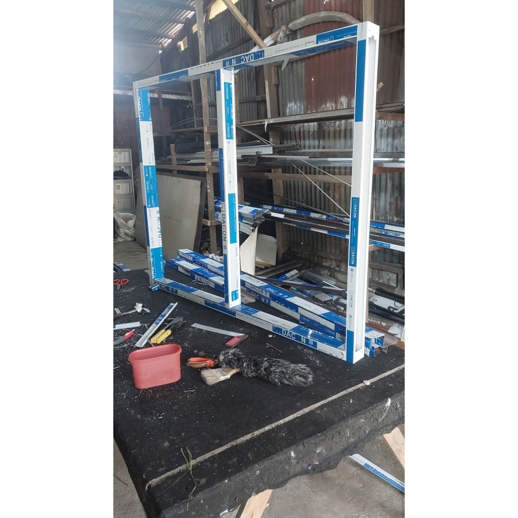 kusen aluminium tanpa kaca