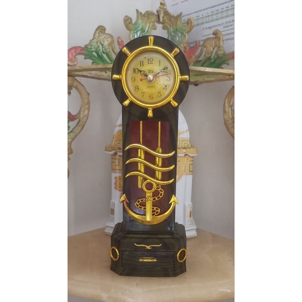 MINIATUR JAM LEMARI ANTIK vintage