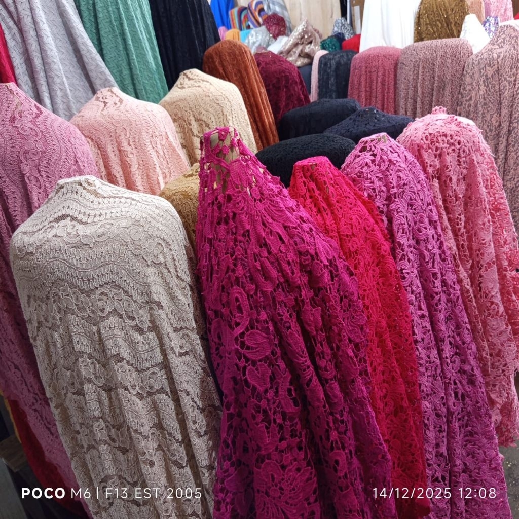 HARGA/0,5 M | BAHAN BROKAT PRADA | BAHAN OKI PRADA | KAIN BRUKAT GARMENT | KAIN SISA GARMENT