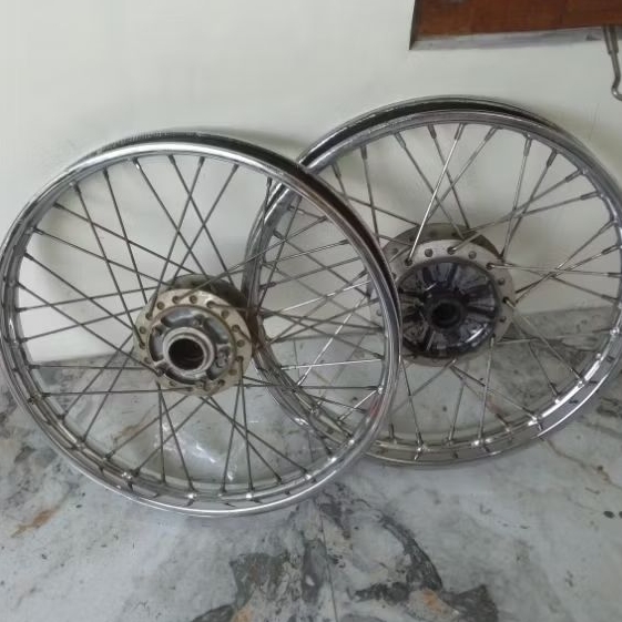 velg ori supra lama