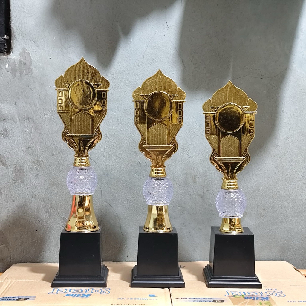 Piala Set 123 Mesjid kristal 224