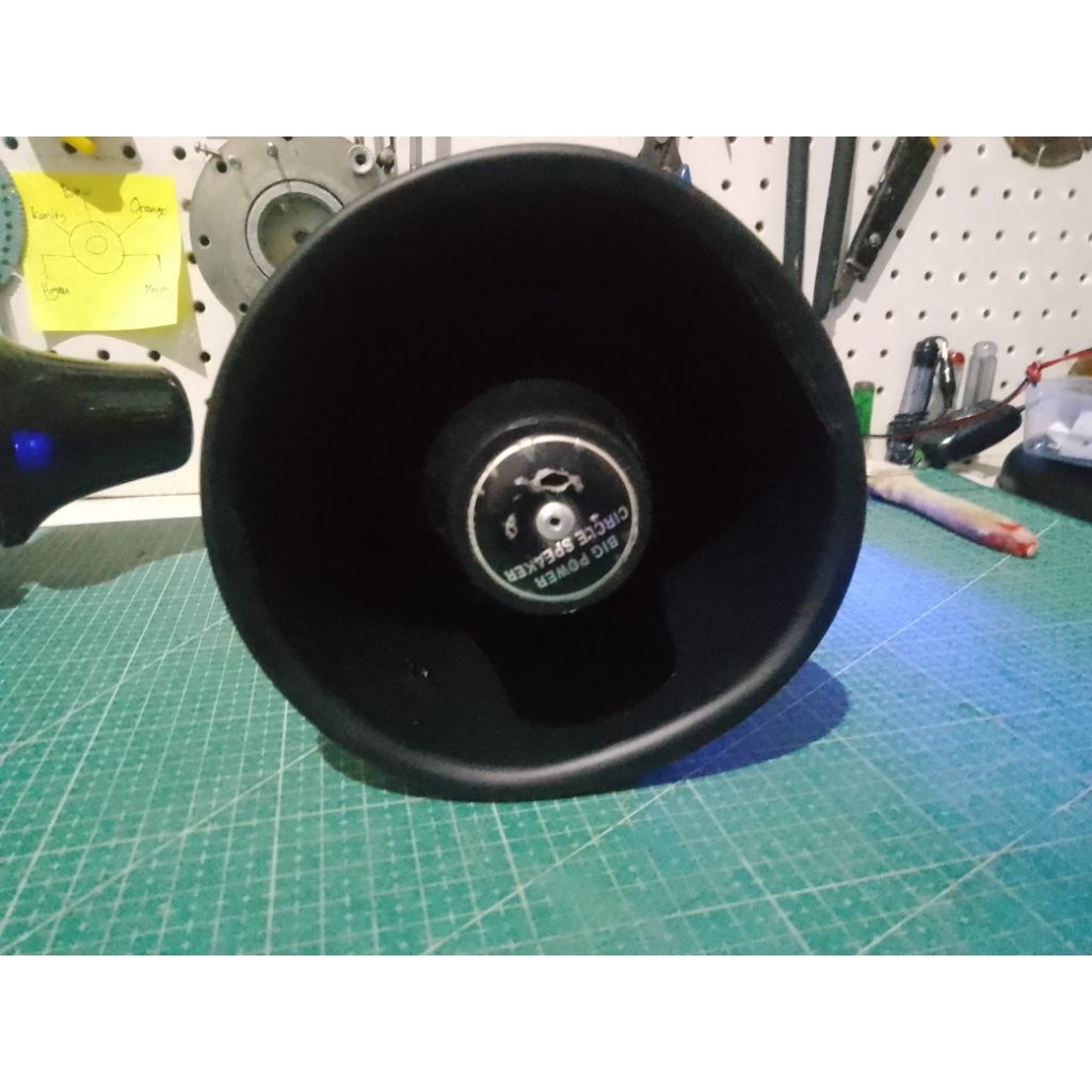 speaker toa yd100a second