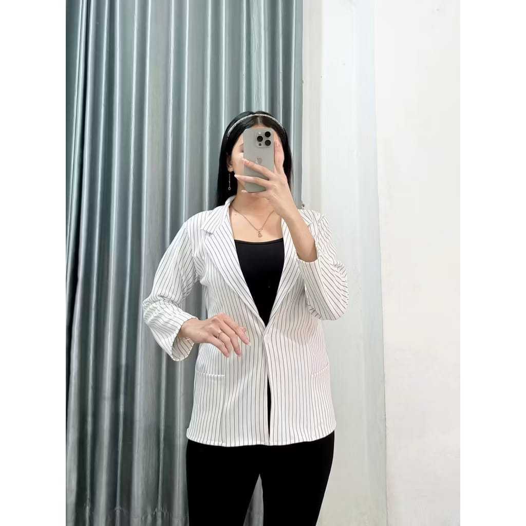 Blazer Salur Motif Garis Scuba Wanita Premium
