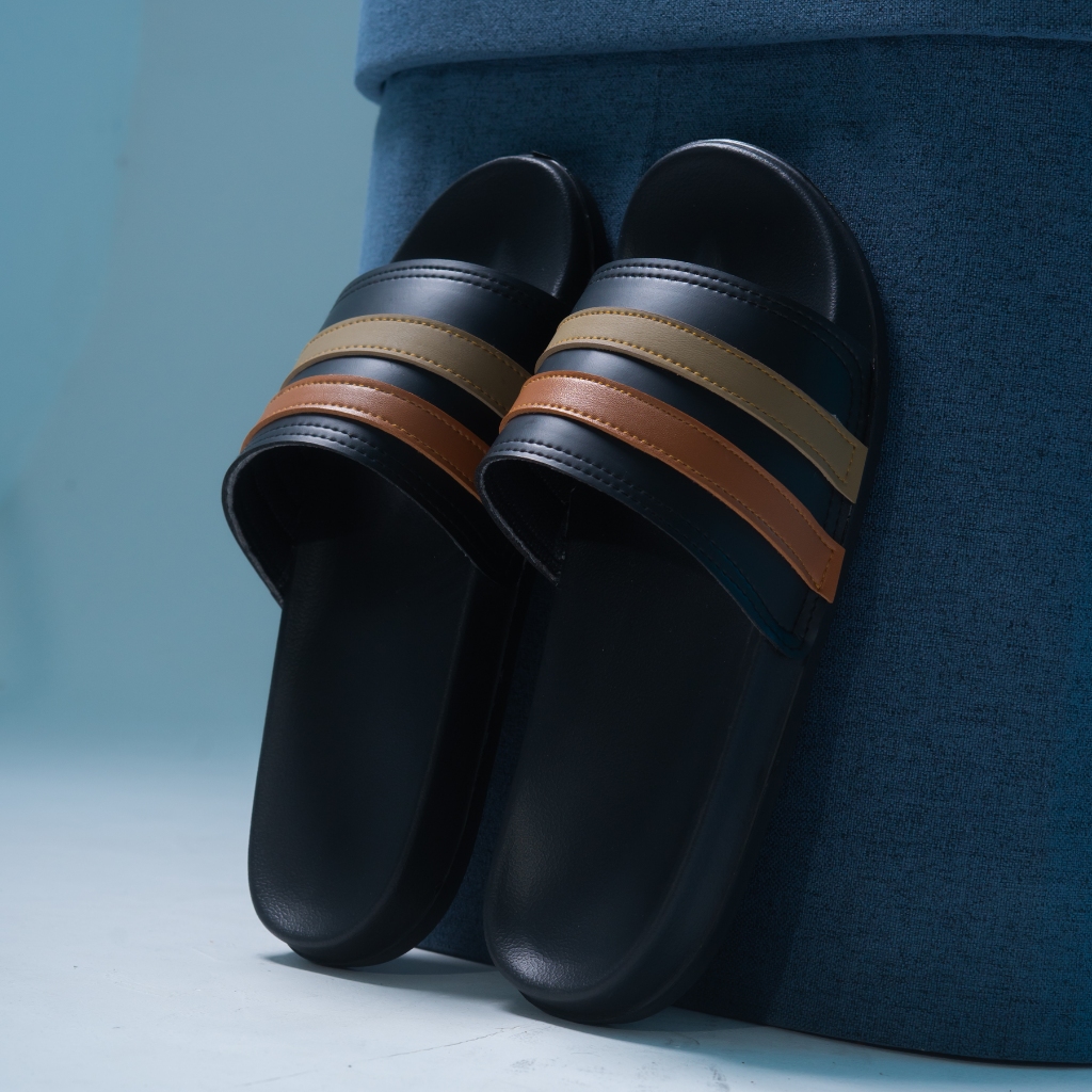 PROMO Sandal Pria Hitam Terbaru 2026 Empuk Ringan | Sandal Slide Pria Keren Distro | Sandal Selop Pr