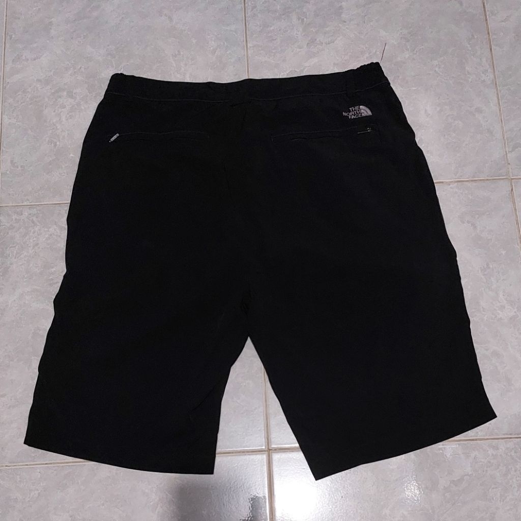 CELANA OUTDOOR WATERPROOF