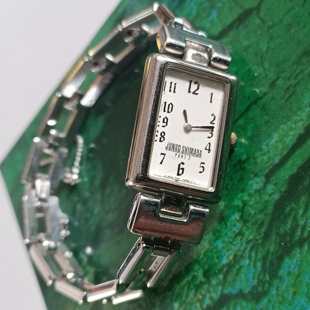 Jam tangan Junko Shimada Japan