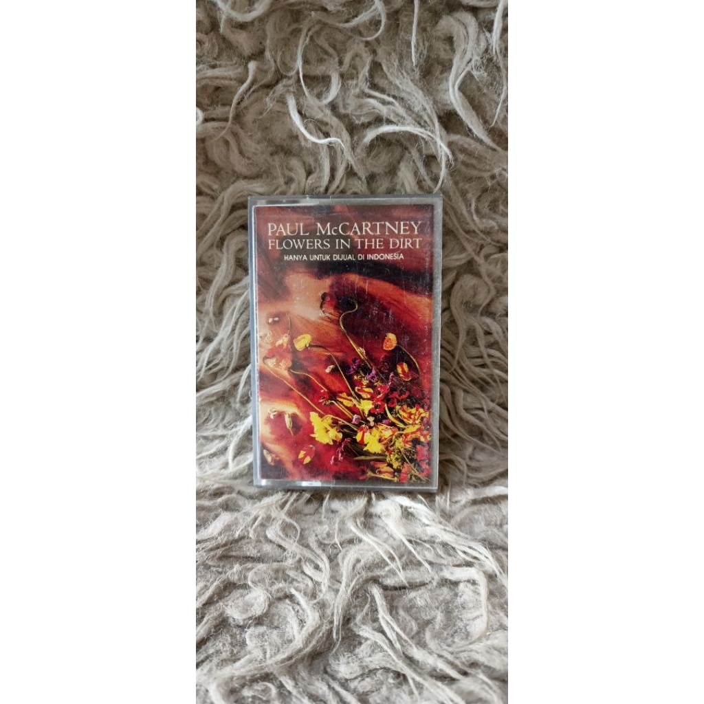 PAUL MCCARTNEY FLOWERS IN THE DIRT KASET CD