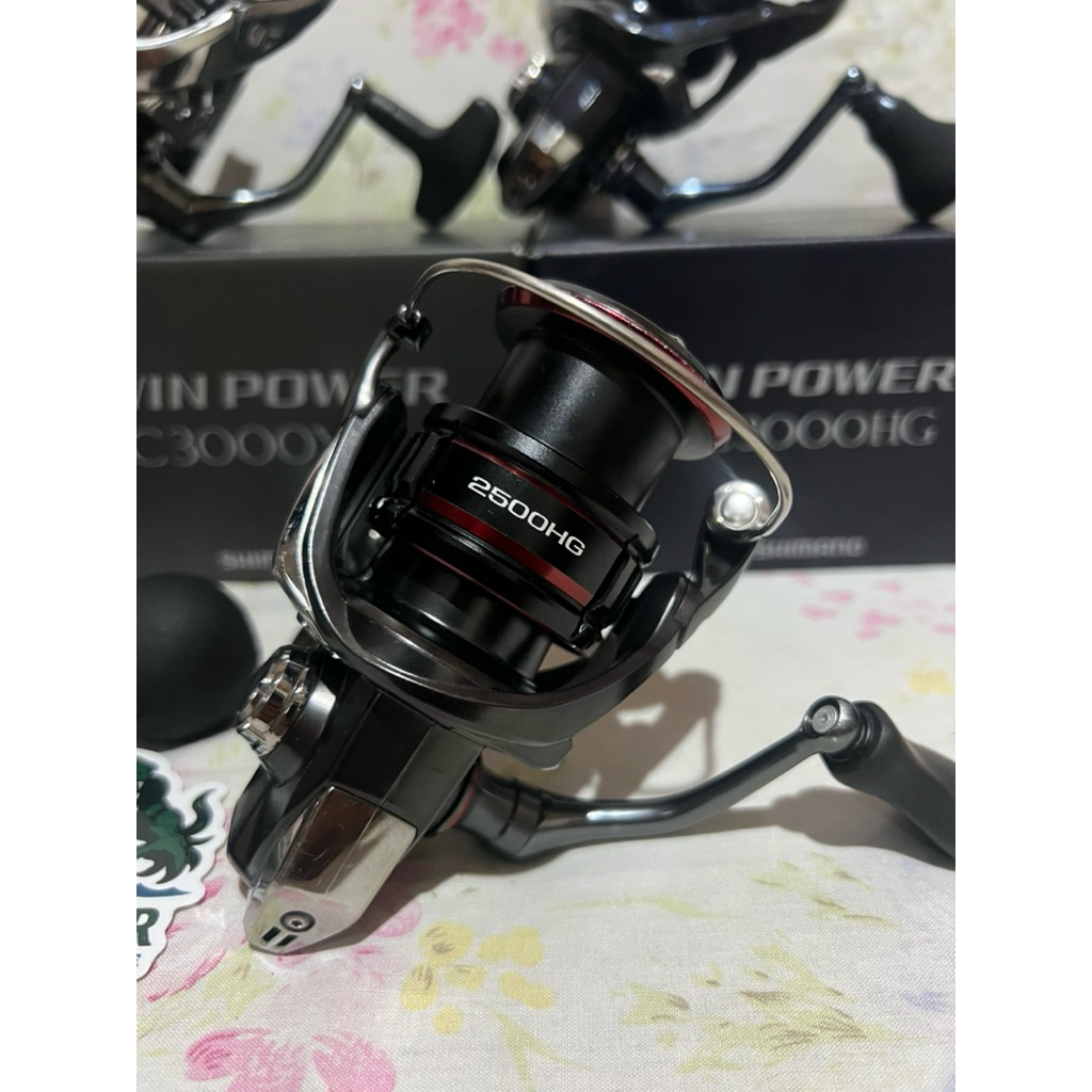 Reel Shimano Vanford 2020 2500HG Second