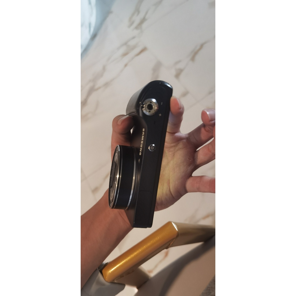 Samsung Galaxy Camera GC100 bekas