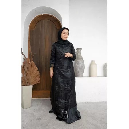 Hana Garden Lace Set | Dress Satin + Outer Brukat